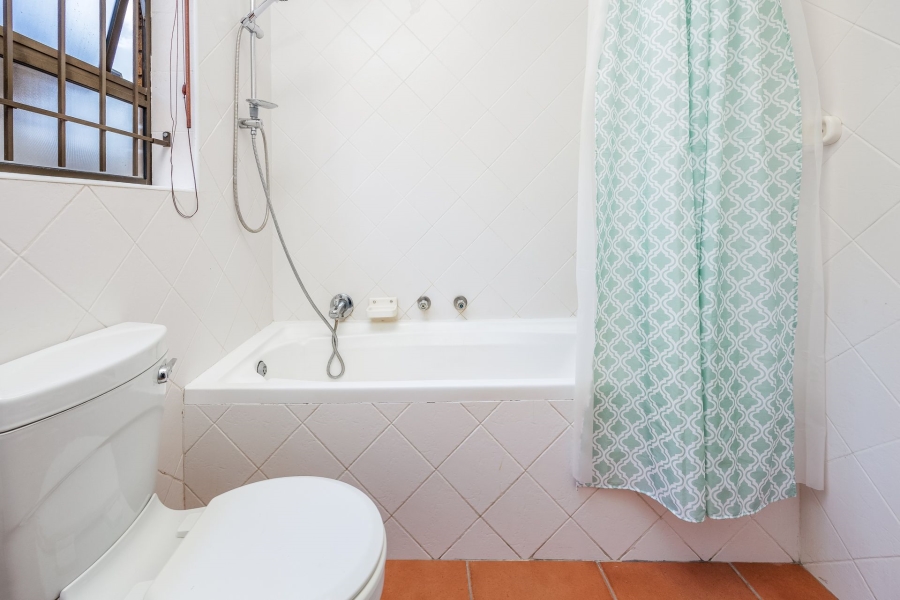To Let 3 Bedroom Property for Rent in Sonstraal Heights Western Cape